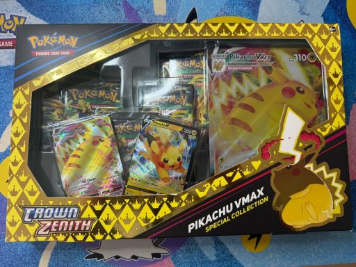 Pokemon TCG: Crown Zenith Special Collection - Pikachu VMAX